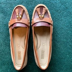 Ladies tasseled loafer
